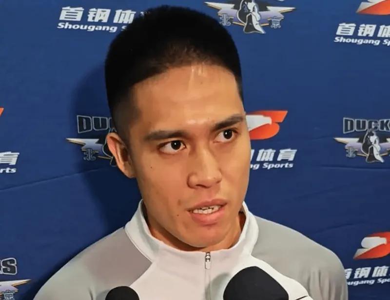 北京誓师大会后球员采访!陈盈骏谈李楠对后卫要求,布朗回应回归